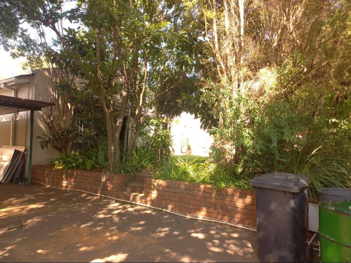 Anri Guesthouse Bloemfontein Exterior foto