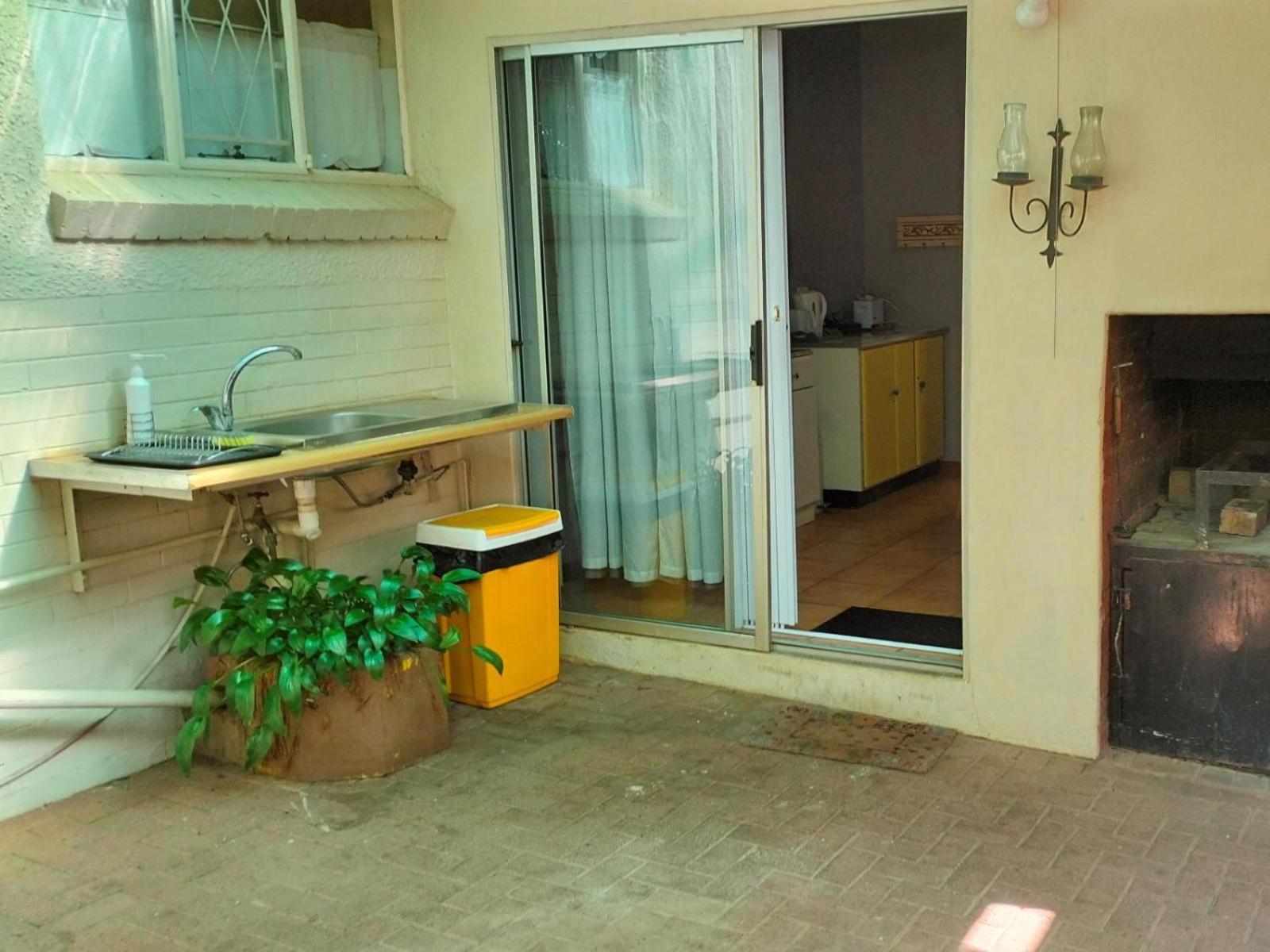 Anri Guesthouse Bloemfontein Exterior foto